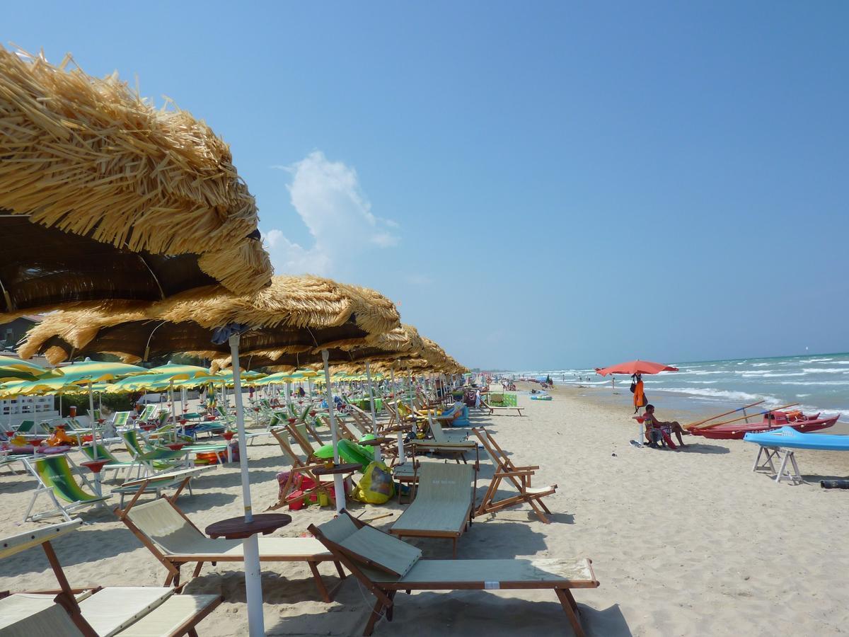 Zaffiro Luxury Silvi Vacanza Silvi Marina Zewnętrze zdjęcie